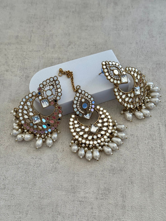 Ayura Designs Dilkash Tikka Set with Earrings – Kundan, Mirror Work & Pearls