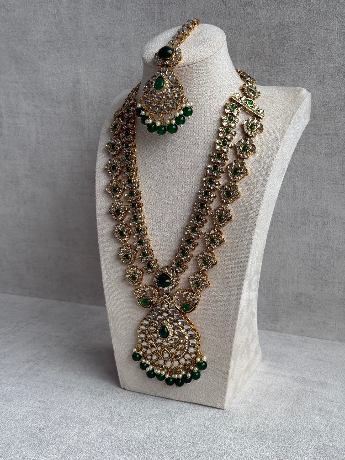 Ayura Designs Javeria Set with Earrings & Tikka – Emerald Green Stones, Mirror Kundan & Gold Finish
