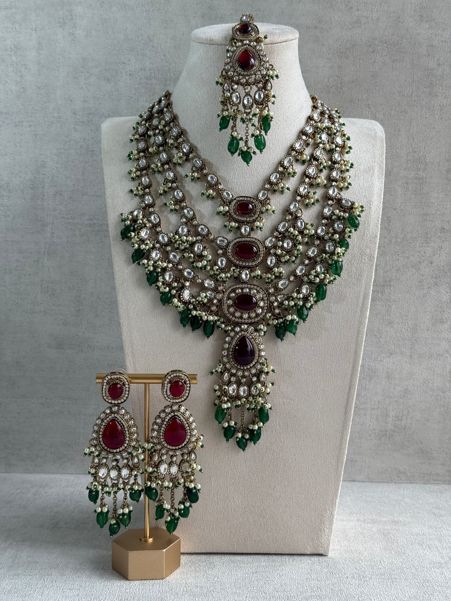 Ayura Designs Sahra Bridal Set with Earrings & Tikka – Ruby Red, Emerald Green, Kundan Stones & Pearls in Antique Gold Finish
