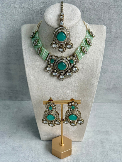 Ayura Designs Rahi Set – Mint & Pistachio Green Dual-Tone Stones with Mirror-Cut Detailing & Pearl Strands