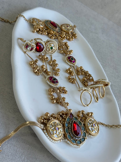 Ayura Designs Ekavira Haathphool Set of 2 – Kundan Style Hand Harness with Ruby Red, Rani Pink & Green Stones, Ghungroo Detailing & Pearls