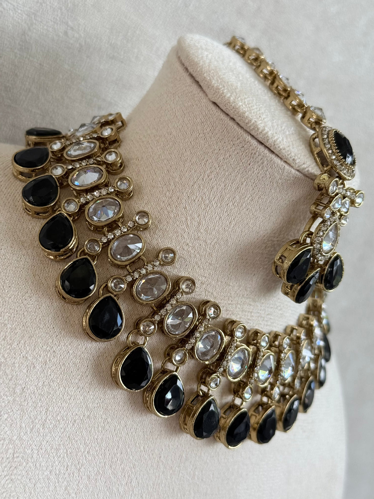 Ayura Designs Ava Necklace Set with Earrings & Tikka – Black Stone & Mirror-Cut Necklace Set in Antique Gold Finish