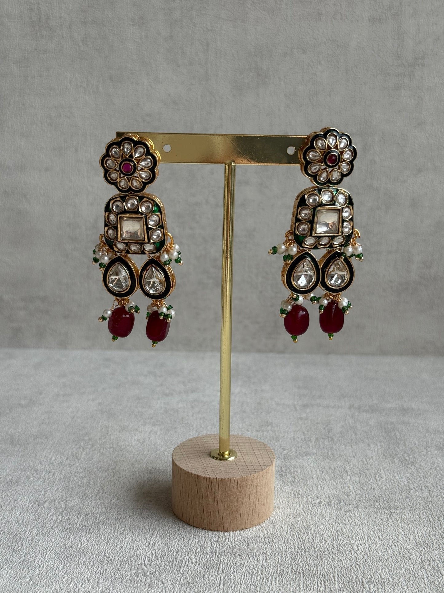 Ayura Designs Salma Set – Necklace, Earrings & Tikka with Mirror-Cut Kundan, Ruby Red Beads, Emerald Green Meenakari & Gold Finish