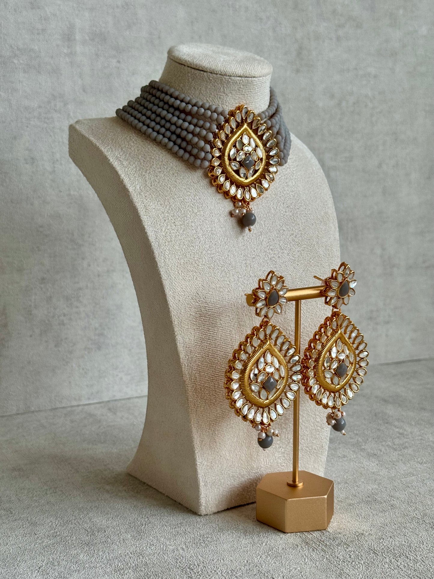 Ayura Designs Baani Kundan Choker with Earrings – Slate Grey Stones & Pearl Detailing