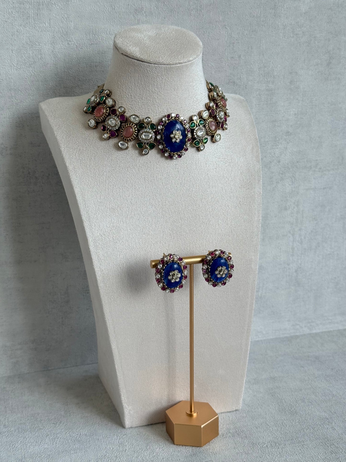 Ayura Designs Nova Necklace Set with Stud Earrings – Sapphire Blue Centre Stone, Kundan Detailing & Multicolour Gemstone Accents