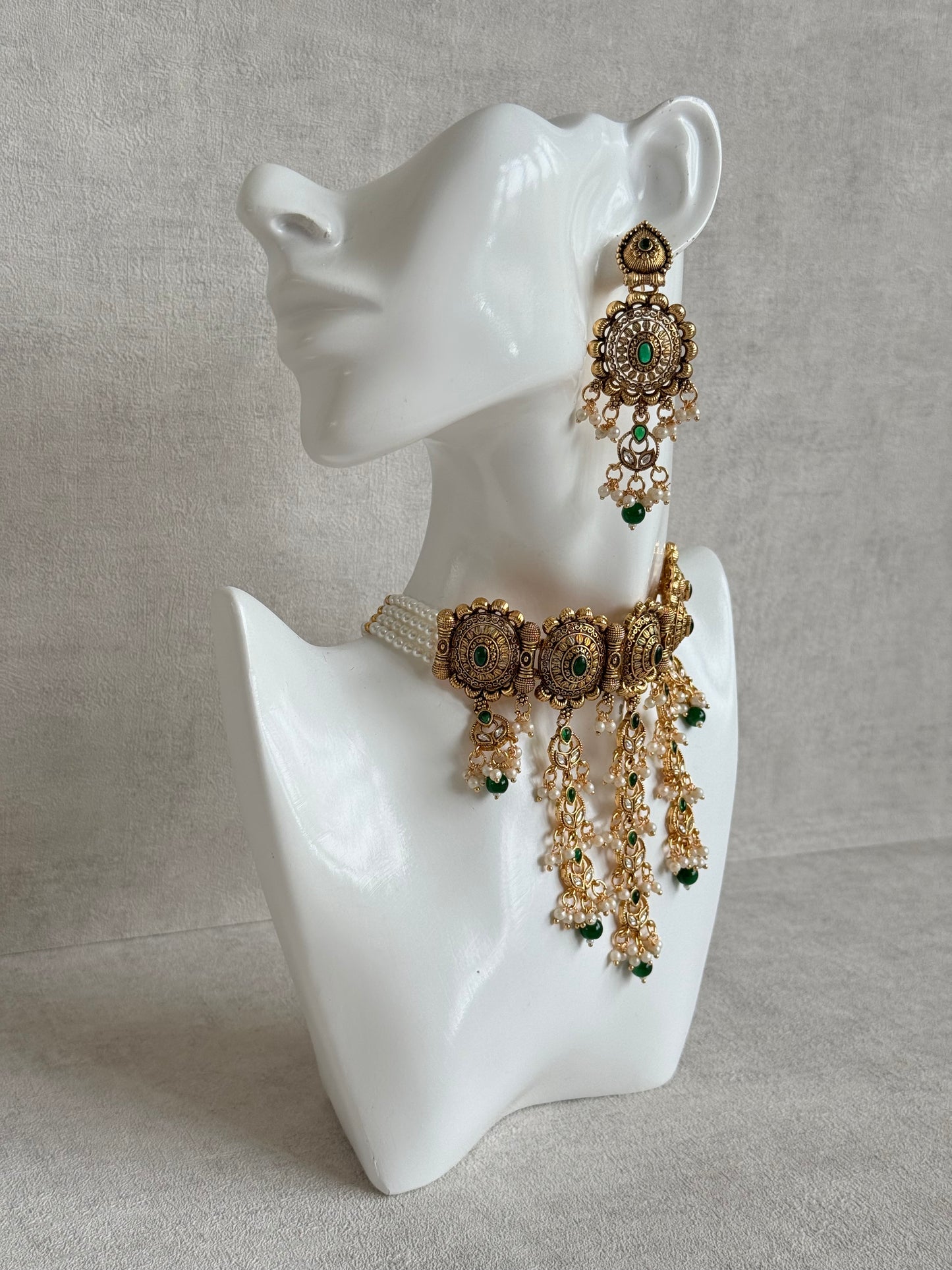 Ayura Designs Kabini Choker Set with Earrings – Gold Kundan Waterfall Choker with Emerald Green Beads & Pearls