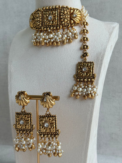 Ayura Designs Nabila Choker Set with Earrings & Tikka – Antique Gold Finish, Sea Shell Detailing, Pearls & Ghungroos