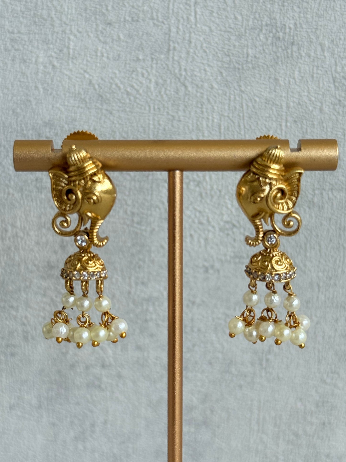 Ayura Designs Wadha Collar Necklace Set with Earrings – Gold Elephant Pendant & Ruby Red Stone Detailing