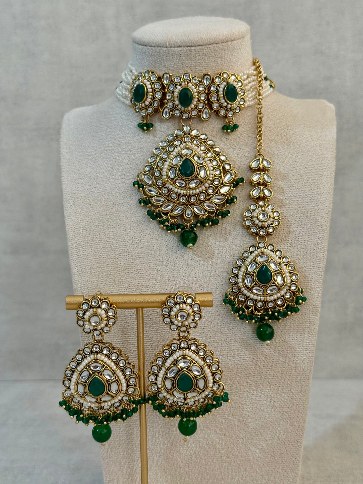 Ayura Designs Tehreem Set with Necklace, Earrings & Tikka – Mirror-Cut Stones, Ruby Red Beads & Antique Gold Finish