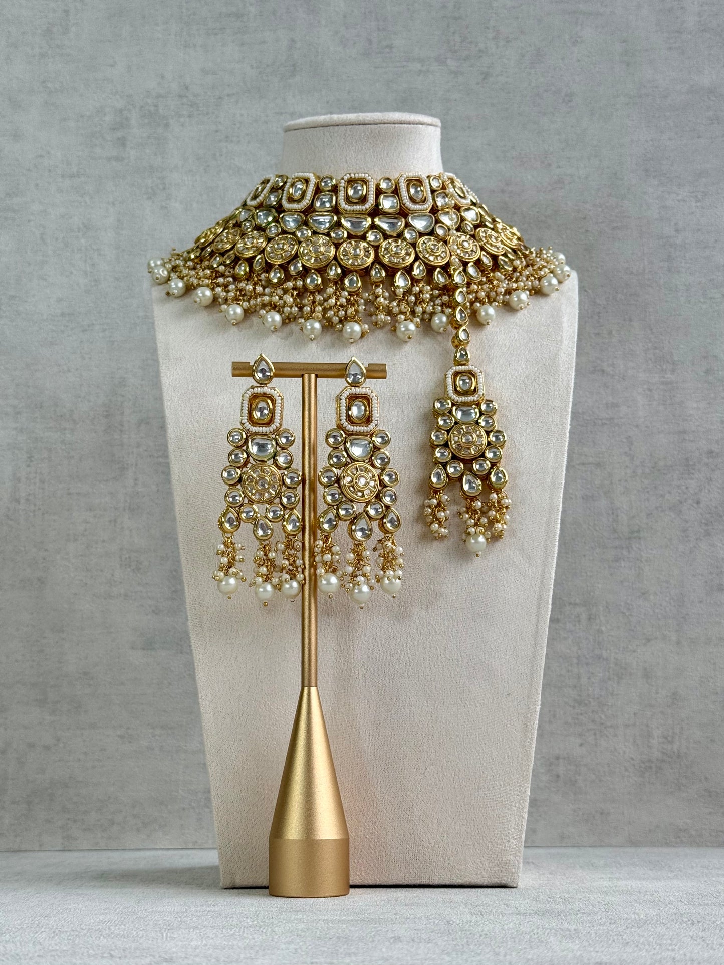 Ayura Designs Suhana Bridal Set with Necklace, Earrings & Tikka – Kundan Stones with Pearl Detailing in Antique Gold Finish