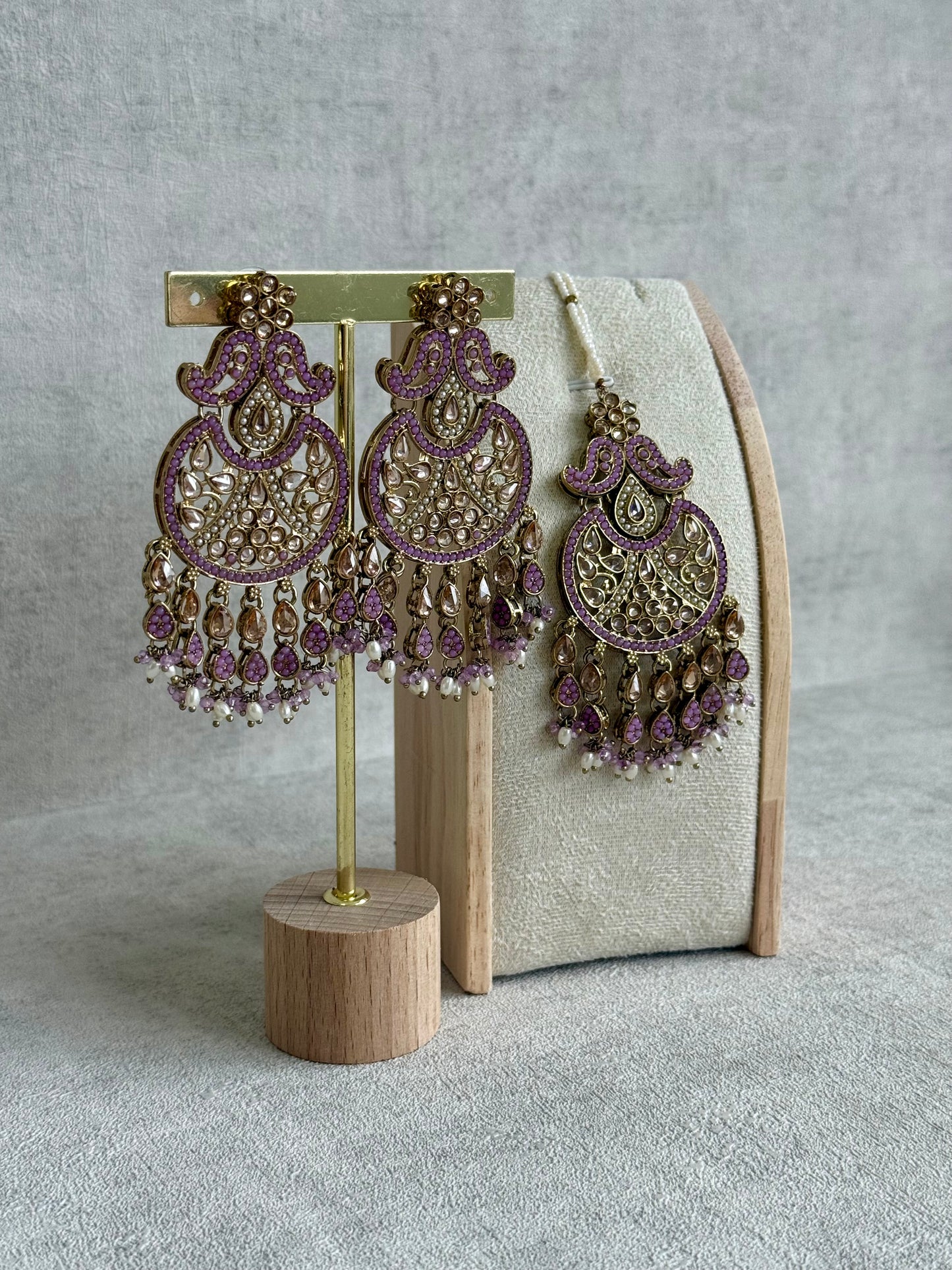 Ayura Designs Anvi Tikka Set with Earrings – Lilac with Champagne Stones & Pearl Drops