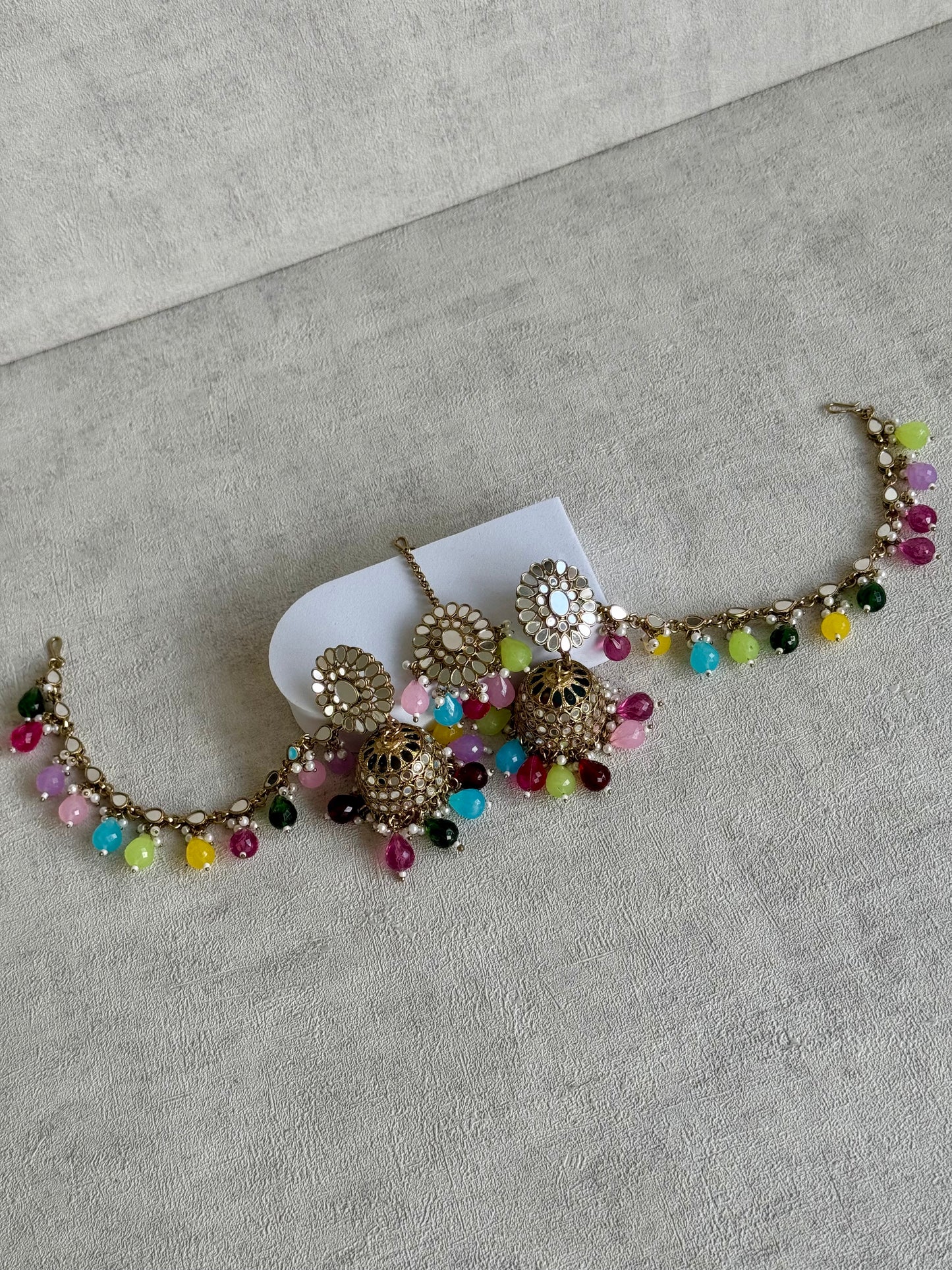 Ayura Designs Fitoor Tikka Set – Mirror Work with Multicolour Beads, Pearl Detailing & Matching Sahare