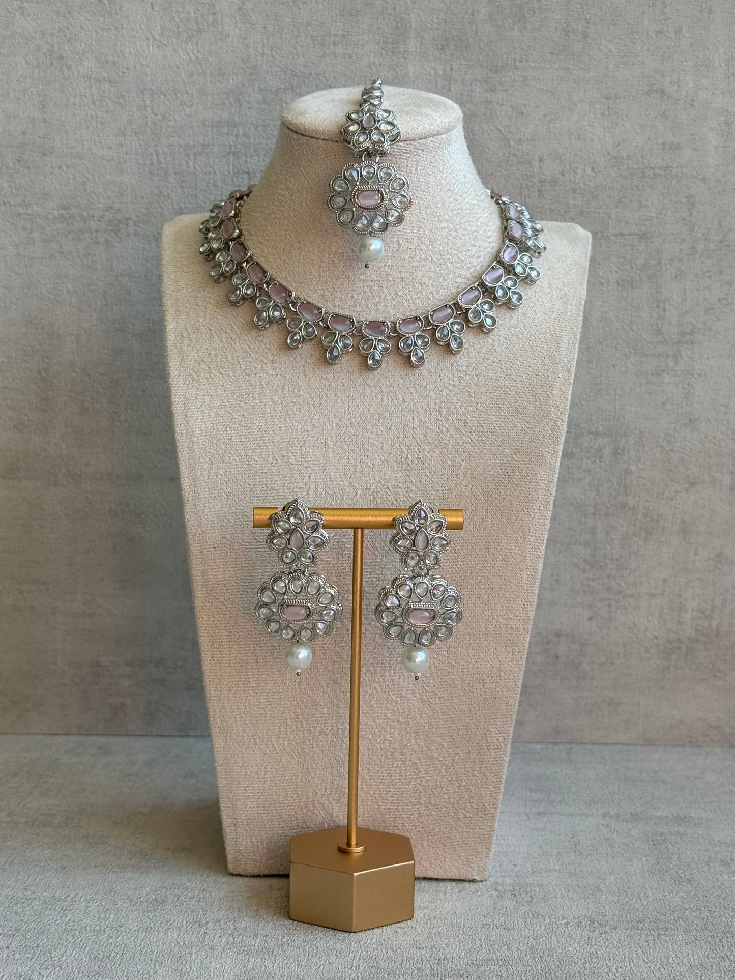 Ayura Designs Sumbul Set with Necklace, Earrings & Tikka – Blush Pink Stones, Mirror-Cut Accents & Pearl Drops