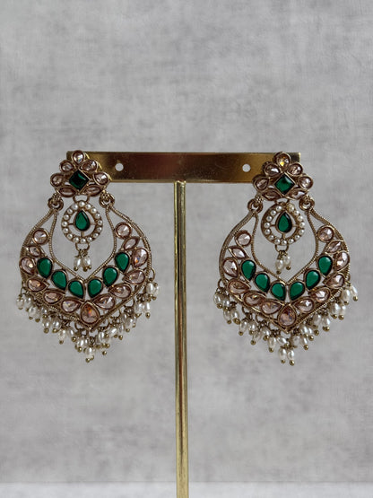 Ayura Designs Damini Tikka Set – Mirror-Cut Kundan Earrings & Tikka with Emerald Green Enamel and Pearl Detailing