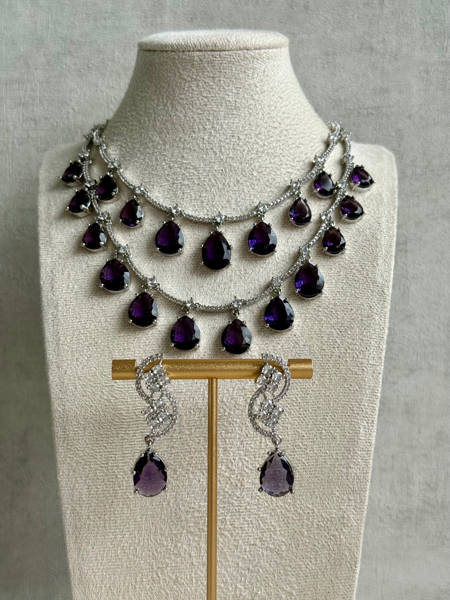 Ayura Designs Nida Set with Necklace & Earrings – Amethyst Purple Stones, Diamond-Cut Detailing & Silver Finish