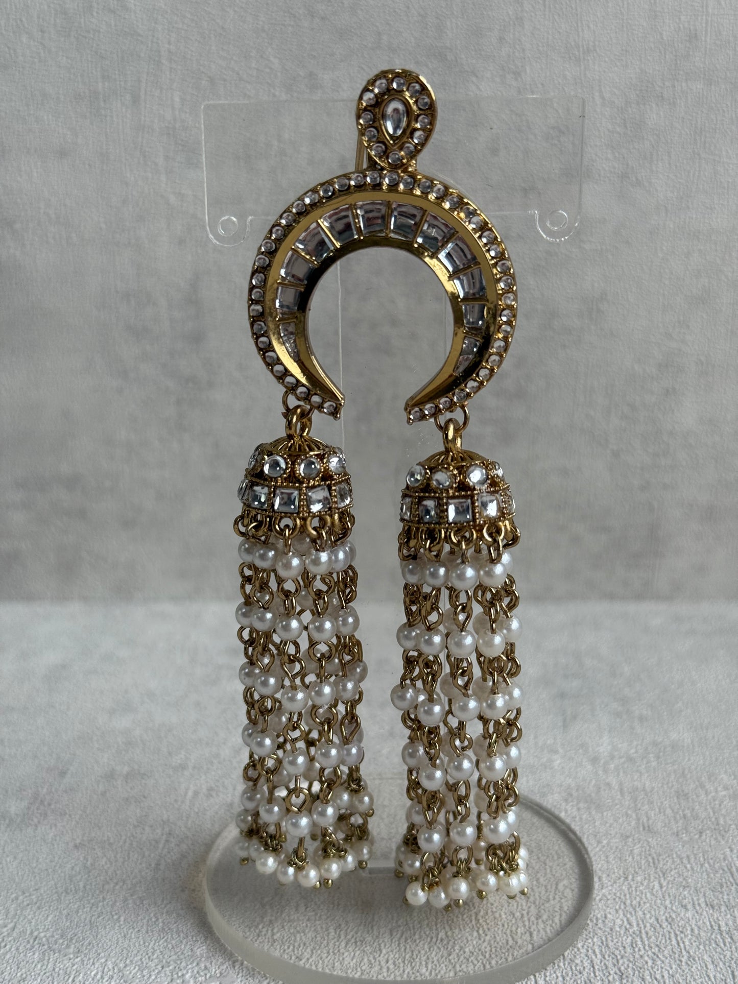 Ayura Designs Chand Hair Brooch – Crescent Polki Design with Pearl Tassels & Antique Gold Finish