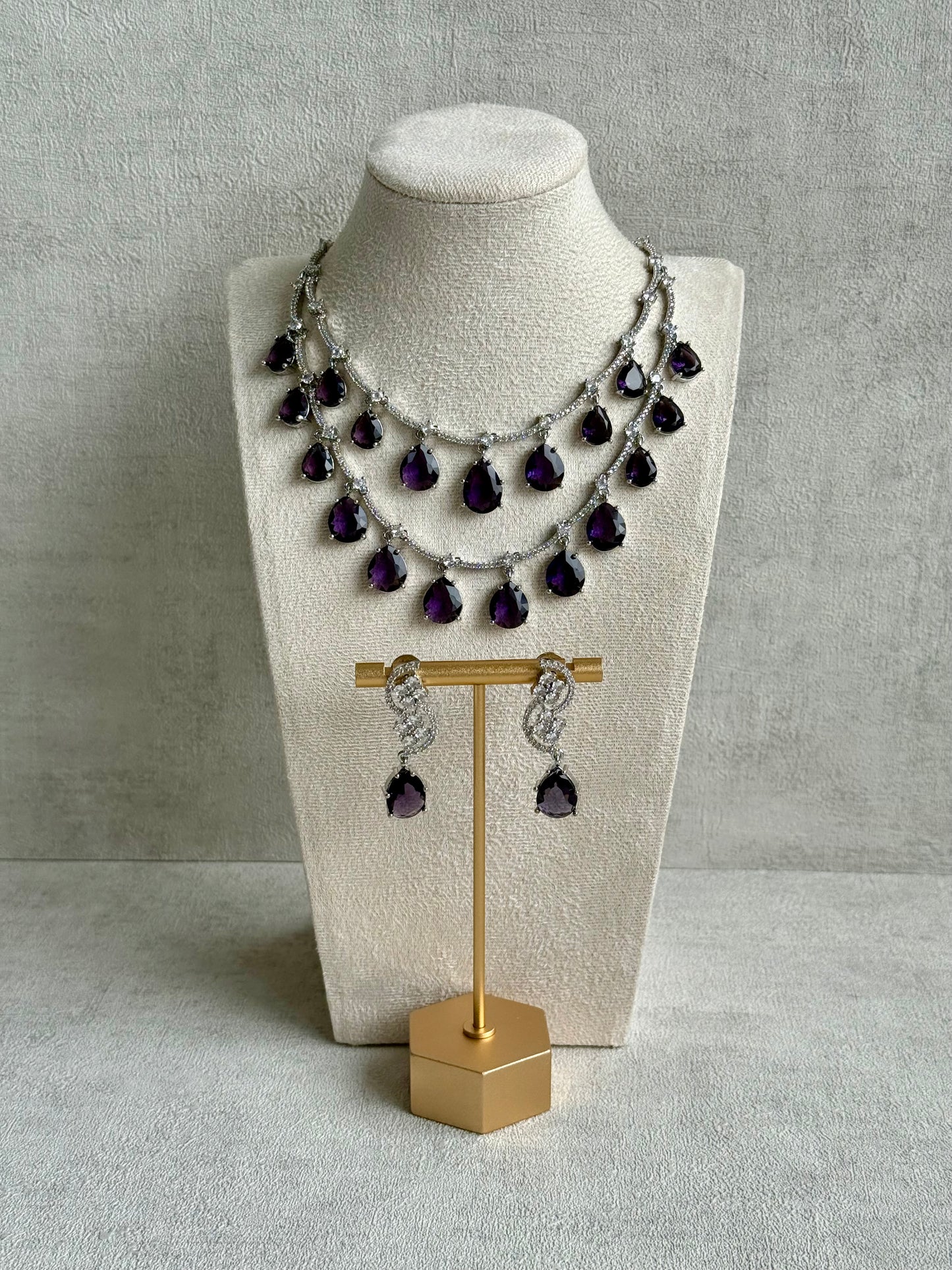 Ayura Designs Nida Set with Necklace & Earrings – Amethyst Purple Stones, Diamond-Cut Detailing & Silver Finish