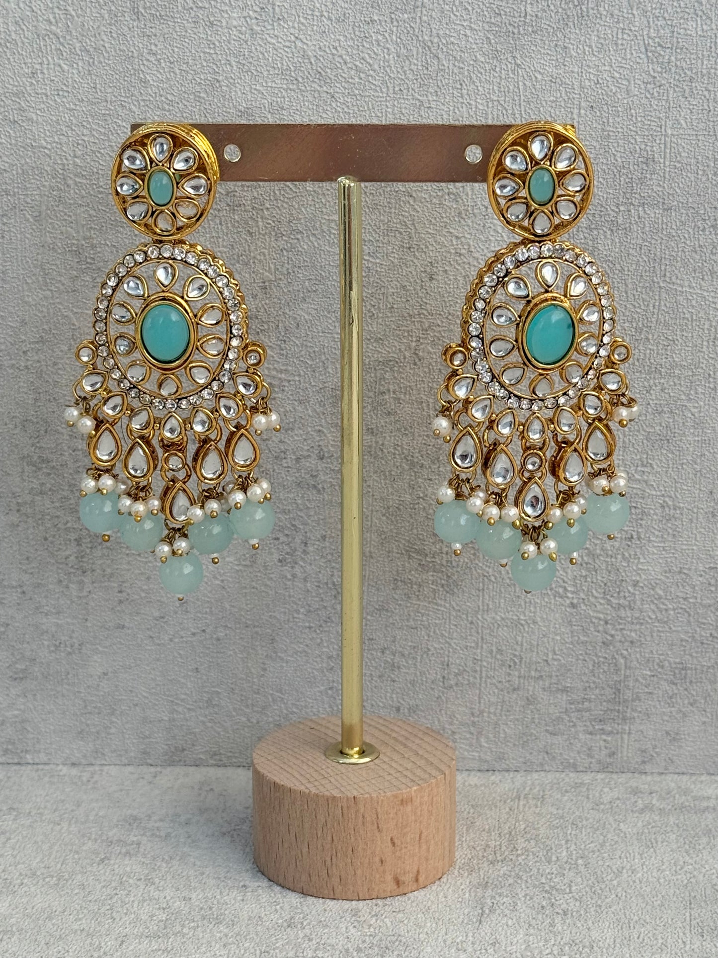 Ayura Designs Zara Set with Necklace, Earrings, Tikka & Passa – Antique Gold with Kundan Detailing & Aqua Blue Beads