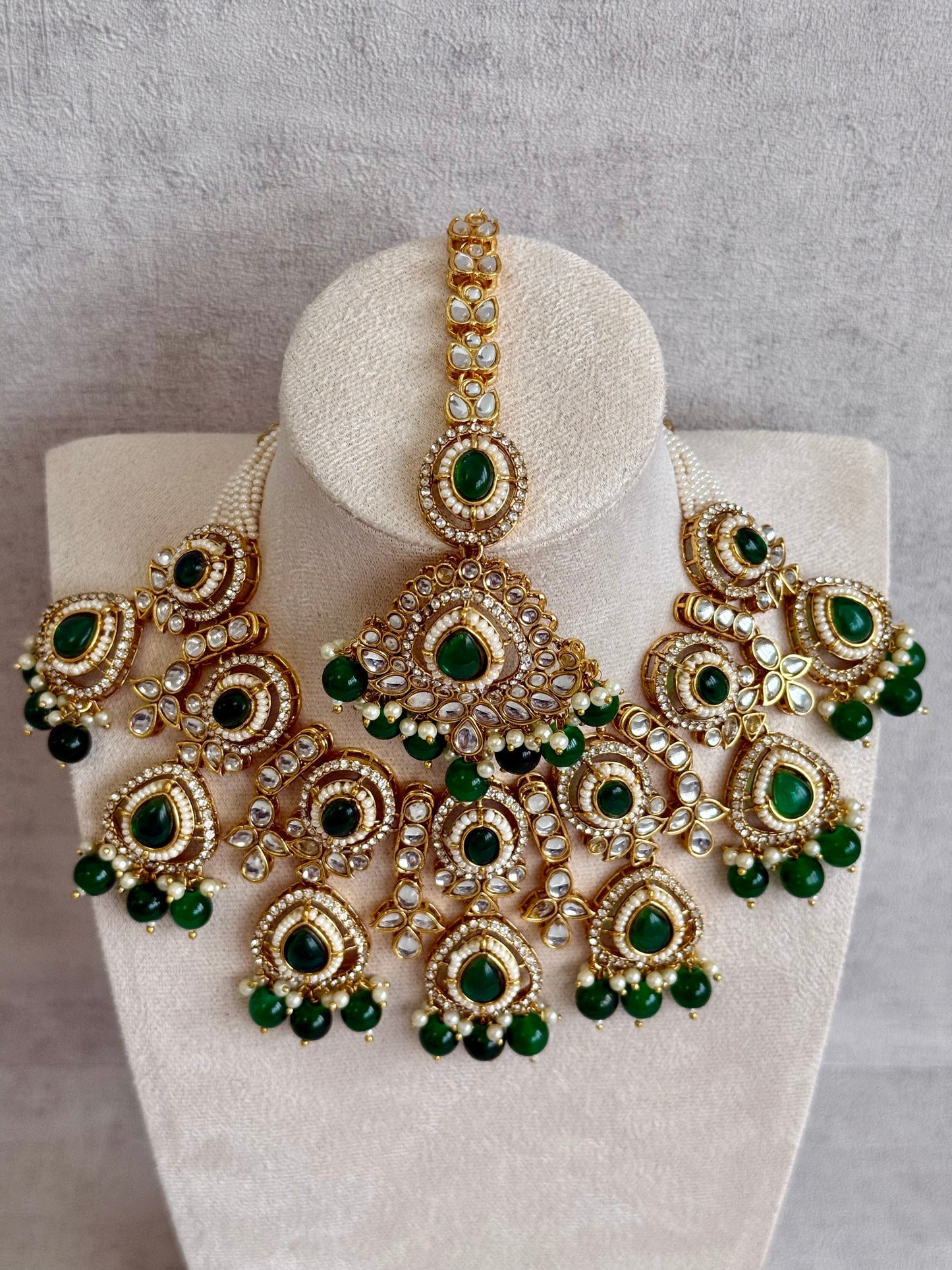 Ayura Designs Janvi Set with Necklace, Earrings & Tikka – Kundan Detailing, Emerald Green Beads & Pearls Drops