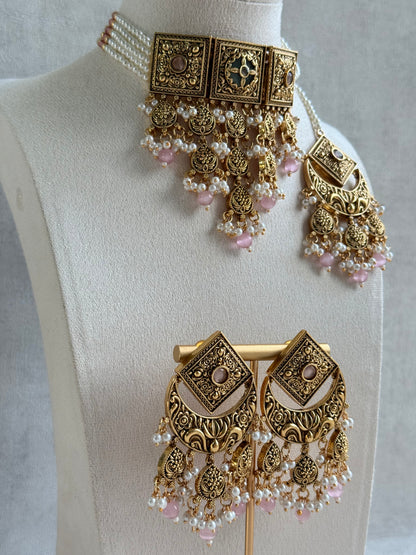 Ayura Designs Samera Choker Set with Earrings & Tikka – Blush Pink Beads, Pearl Detailing, Green Centre Stone, Floral Motifs & Antique Gold Finish