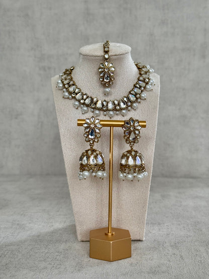 Ayura Designs Mahi Set with Jhumkis & Tikka – A Radiant Ensemble of Kundan, Lustrous Pearls & Mirror Work