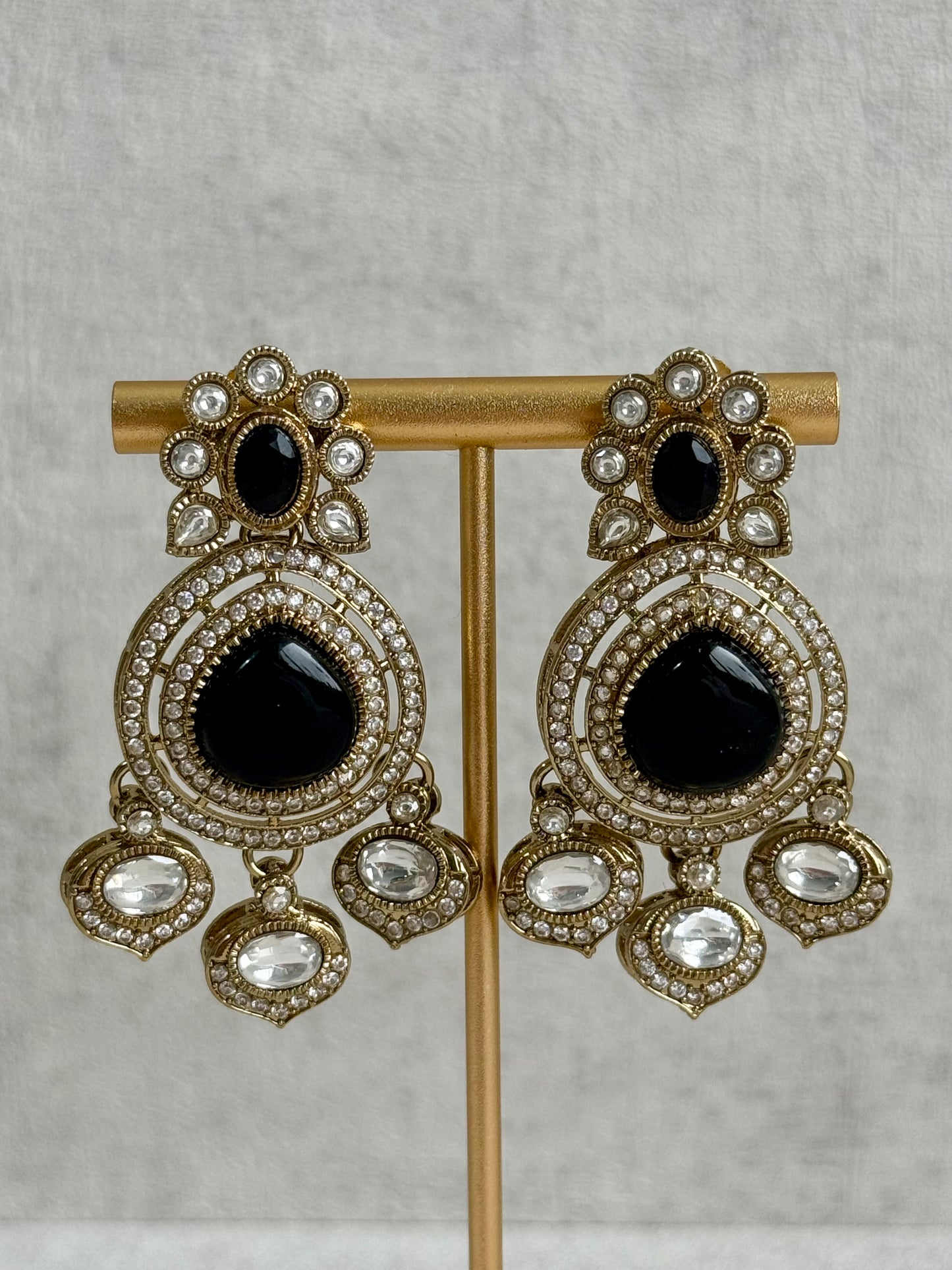 Ayura Designs Rahi Necklace Set with Earrings & Tikka – Black Stones with Mirror-Cut Detailing & Pearl Strands
