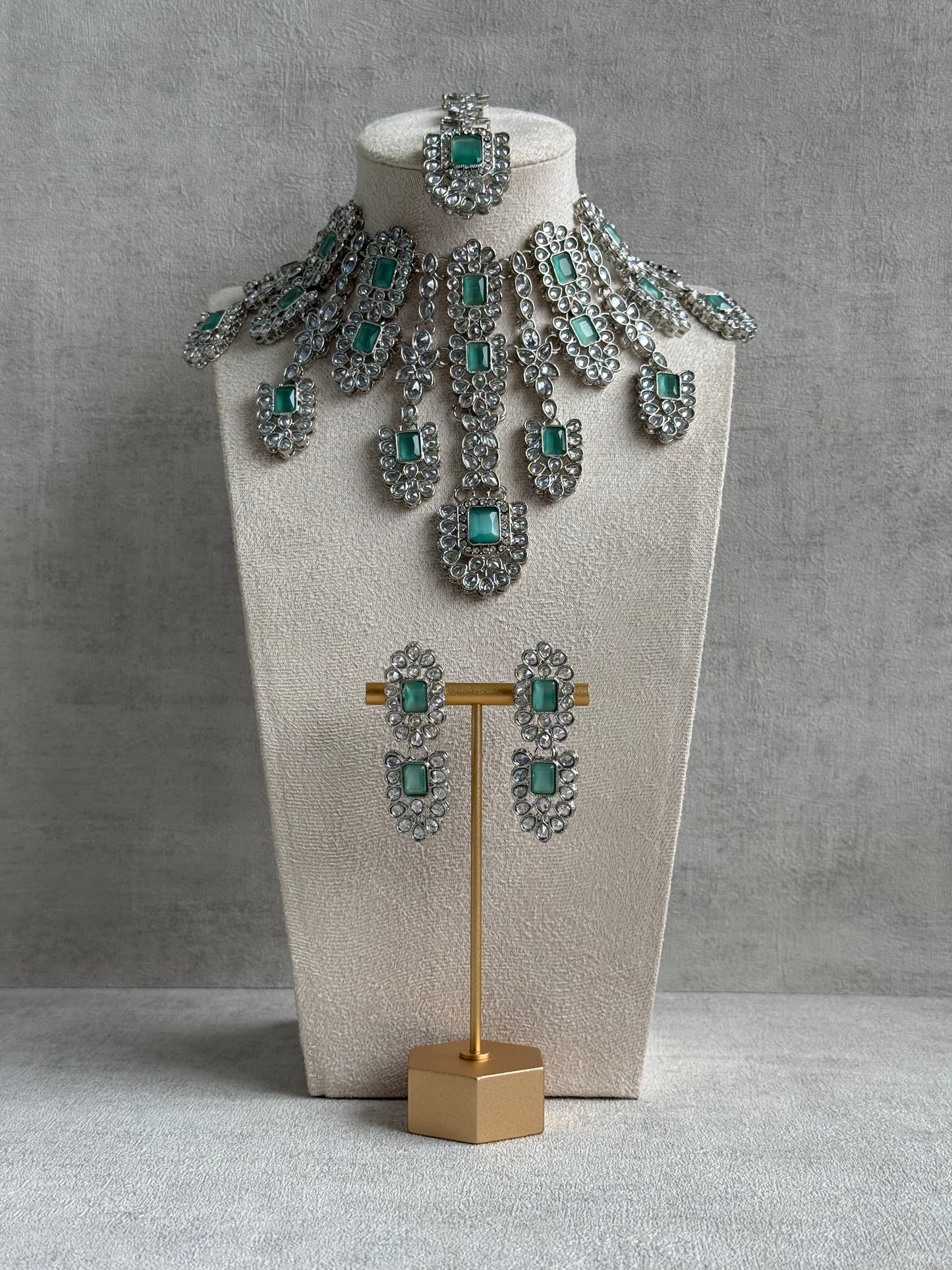 Ayura Designs Zinnia Set – Necklace, Earrings & Tikka with Mint Green Stones and Mirror-Cut Polki in Silver Finish