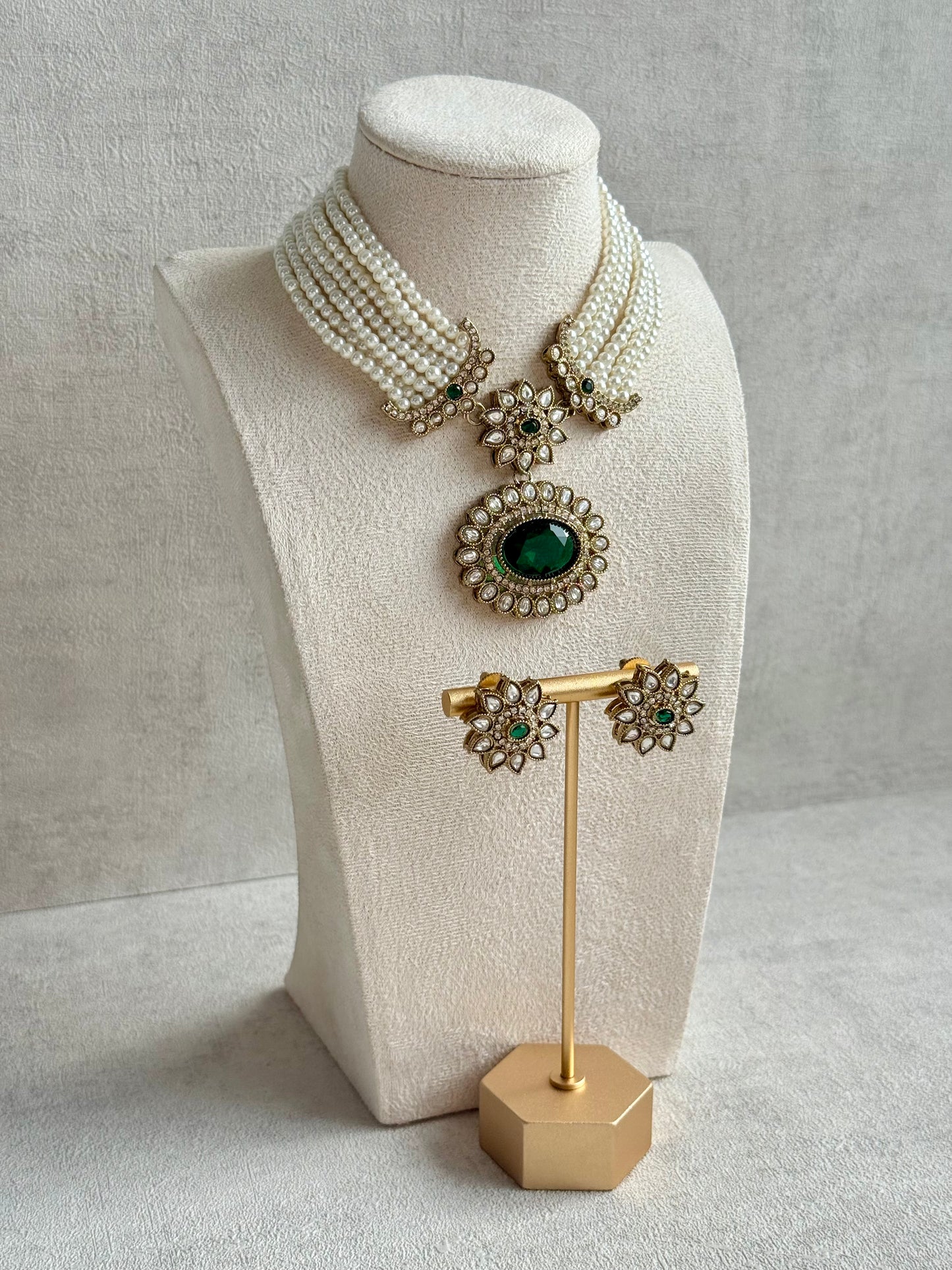 Ayura Designs Amaya Necklace Set with Studs – Antique Finish in Emerald Green Stones with Pearl Strands