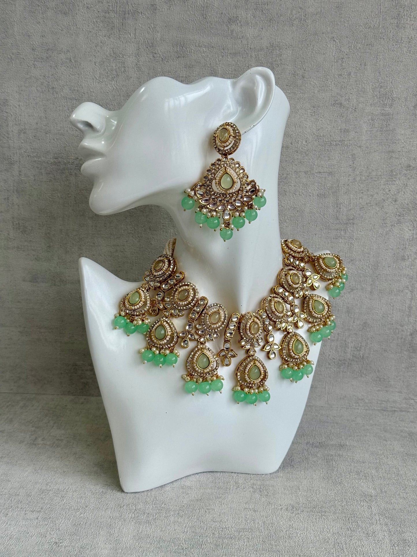 Ayura Designs Janvi Set with Necklace, Earrings & Tikka – Kundan Detailing, Mint Green Beads & Pearls Drops