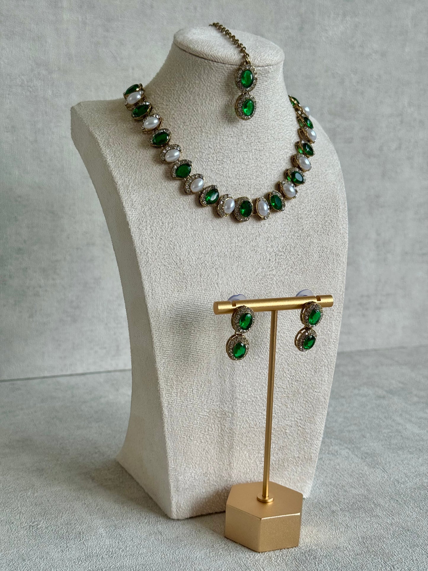 Ayura Designs Eira Set – Necklace, Earrings & Tikka with Emerald Green & Ivory Oval Stones in Antique Gold