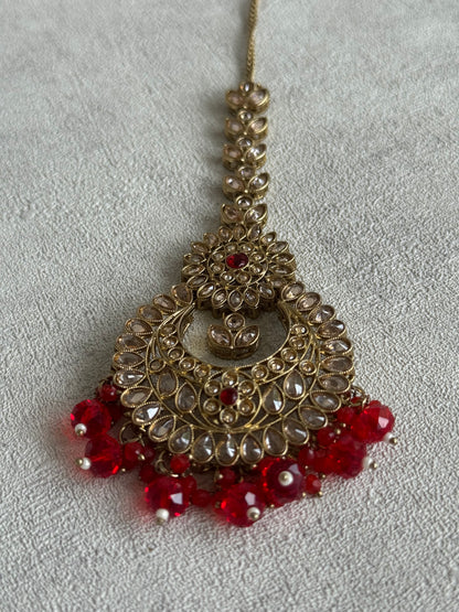 Ayura Designs Samreen Set with Tikka & Jhumkis – in Antique Gold with Red Beads & Mirror-Cut Stones
