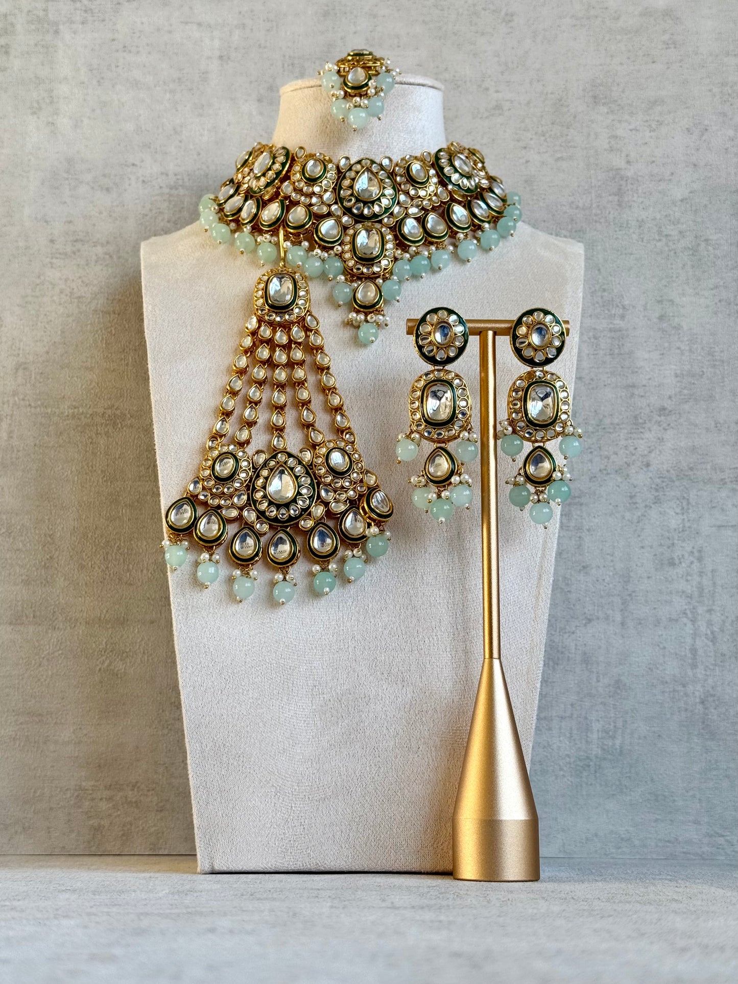 Ayura Designs Jashan Set with Necklace, Earrings, Tikka & Passa – Kundan Detailing, Pearl Drops & Soft Mint Green Beads