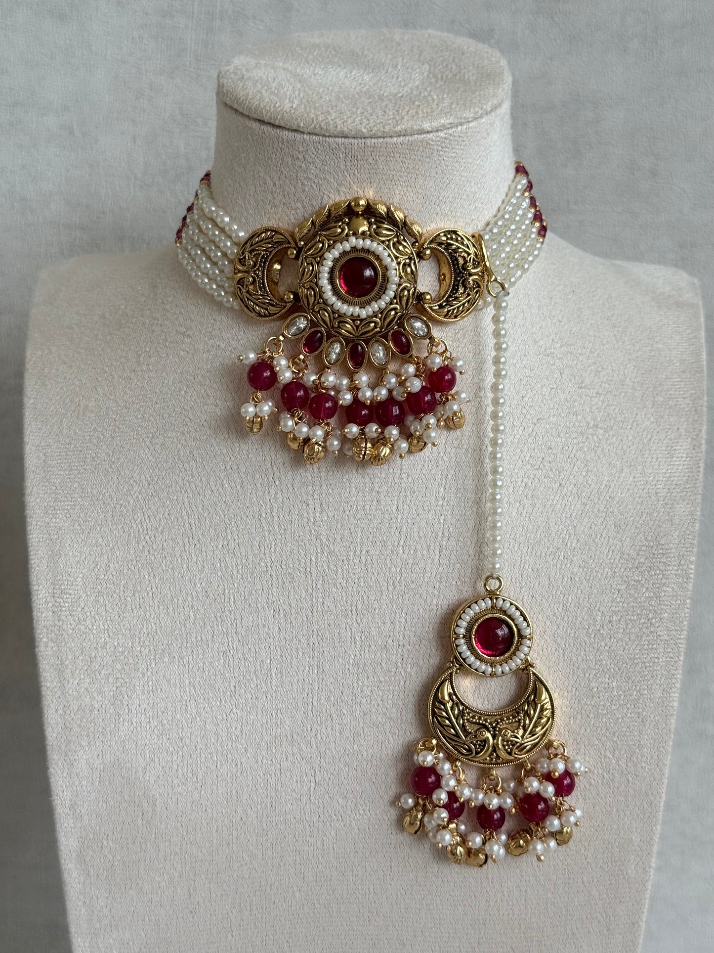 Ayura Designs Mehr Choker Set with Earrings & Tikka – Ruby Pink Stones, Ruby Pink Beads, Pearl Strands & Antique Gold Finish