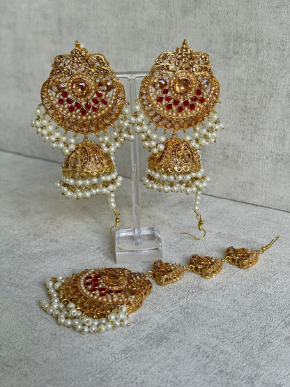 Ayura Designs Zarnigar Tikka Set with Sahare Jhumkis – Champagne & Ruby Stones with Pearl Detailing