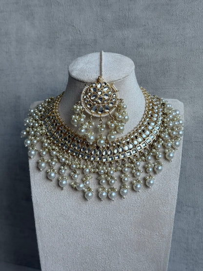 Ayura Designs Fakhra Set with Necklace, Earrings & Tikka – Mirror-Cut Stones, Pearl Detailing & Gold Finish