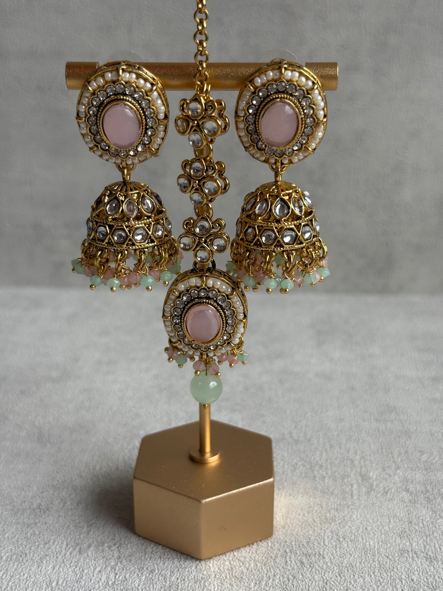 Ayura Designs Muskaan Set – Choker, Jhumkis & Tikka with Blush Pink & Mint Beads, Kundan Stones & Antique Gold Finish