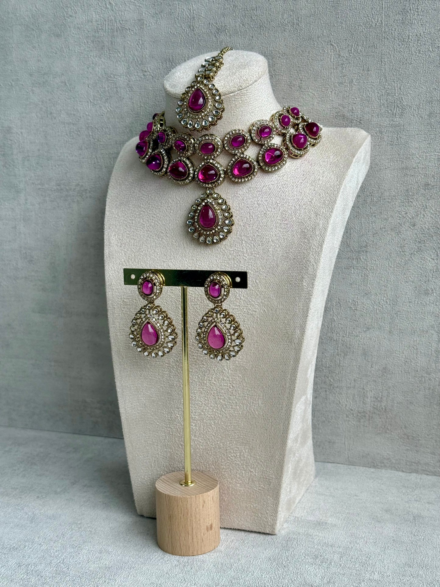 Ayura Designs Tamara Set with Necklace, Earrings & Tikka – Fuchsia Stones, Kundan Borders & Antique Gold Finish