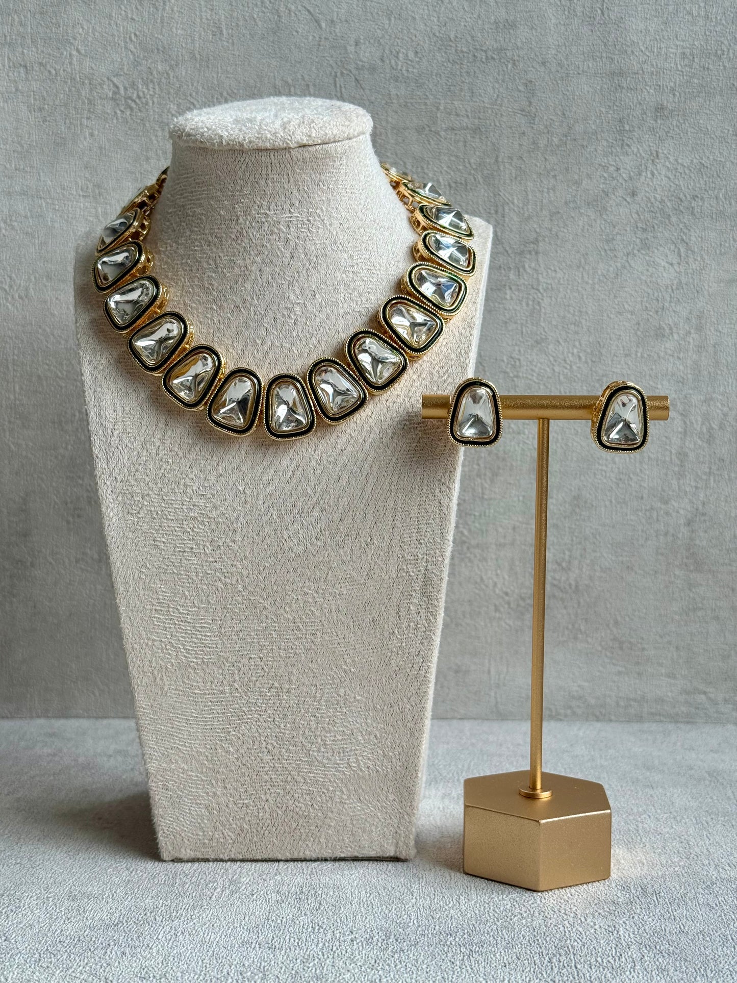 Ayura Designs Luna Set with Stud Earrings – Kundan-Style Mirror-Cut Stones & Antique Gold Finish