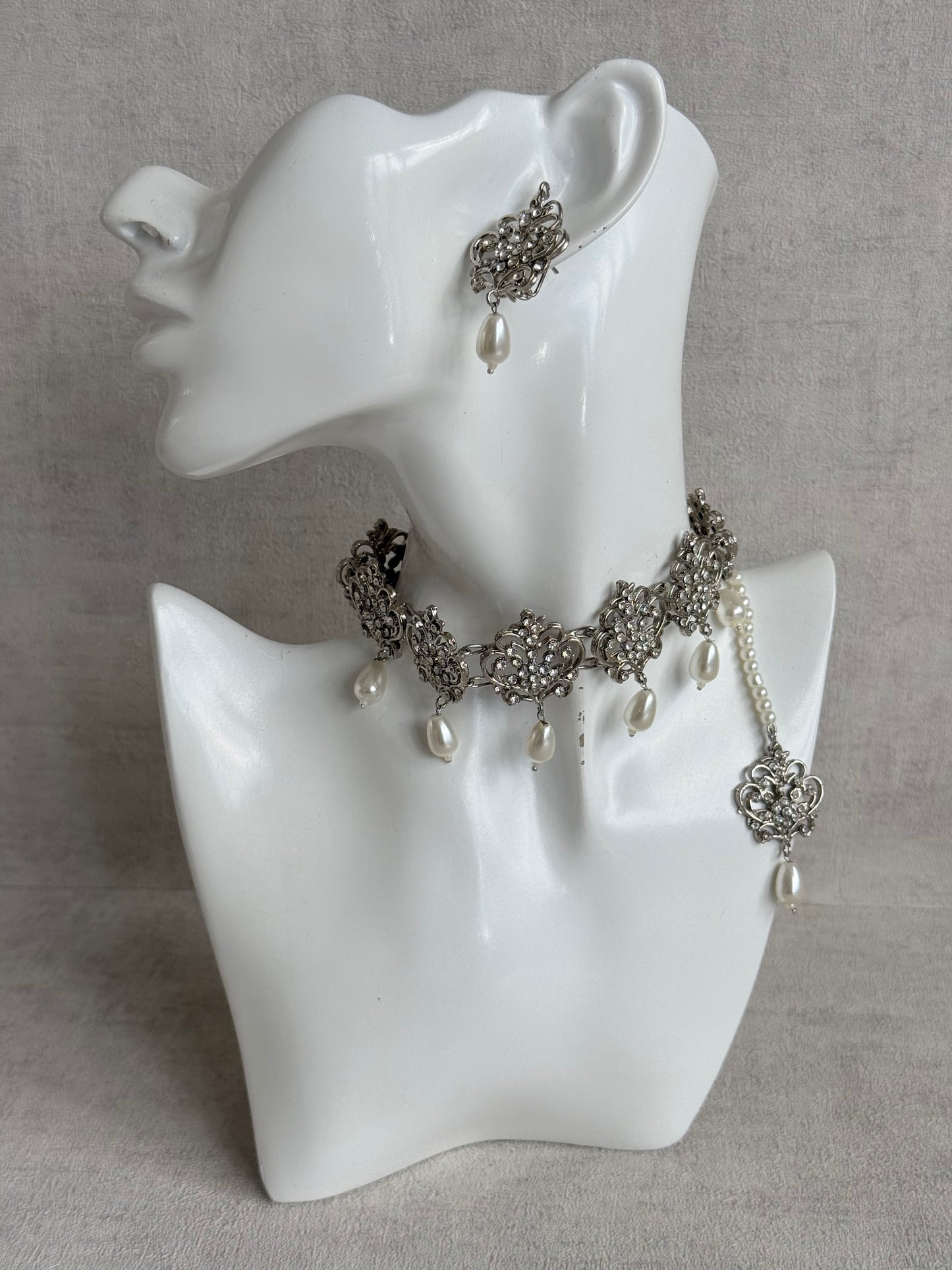 Ayura Designs Alina Choker Set with Earrings & Tikka – Silver Crystal Floral Choker with Pearl Drops