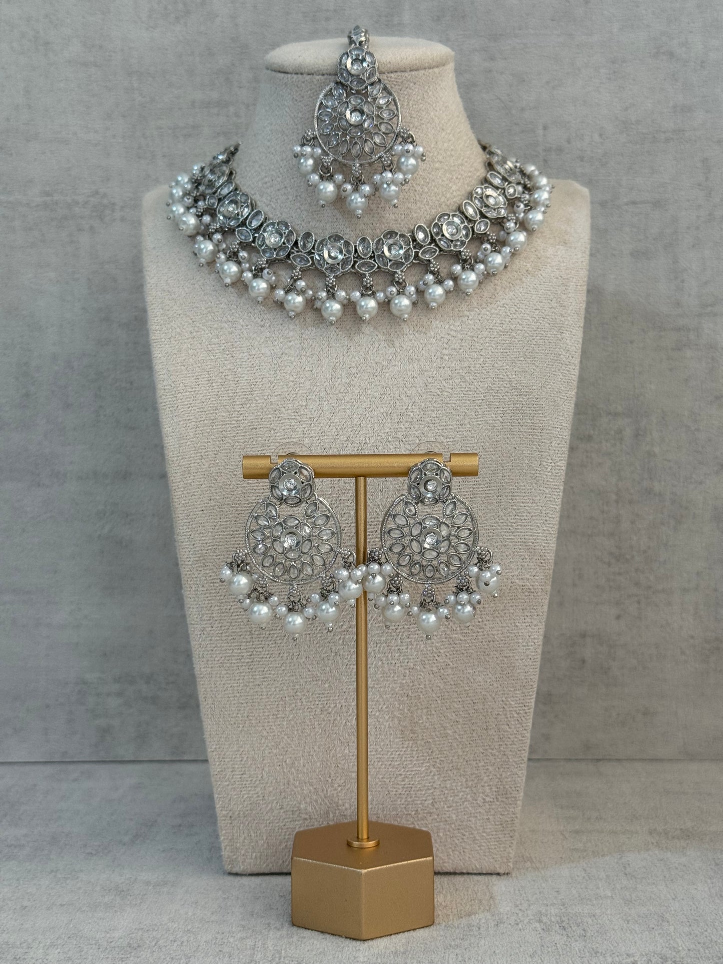 Ayura Designs Zimal Set – Mirror-Cut Stones with Ivory Pearls & Antique Silver Finish
