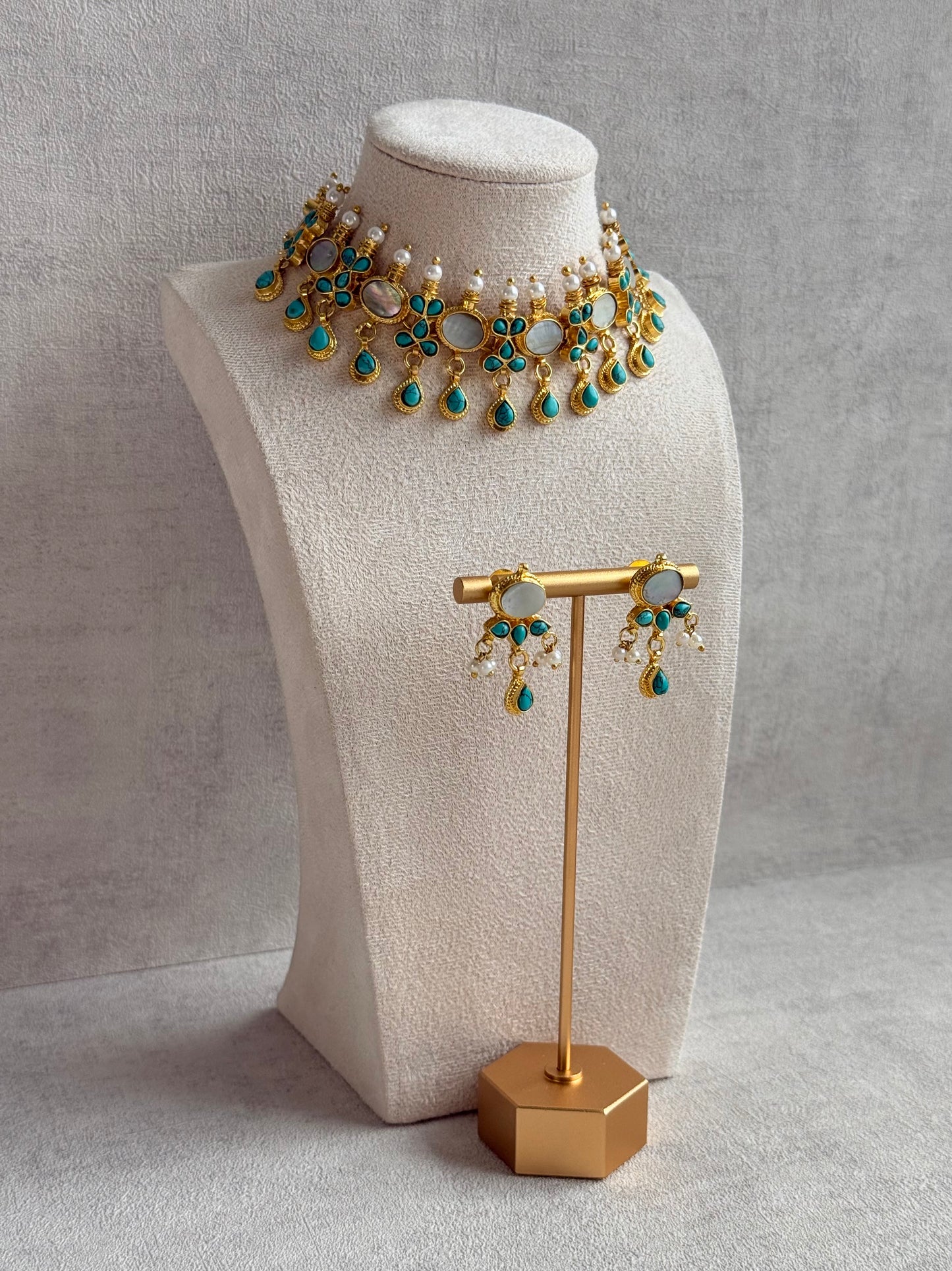 Ayura Designs Rehnuma Kundan Choker Set with Earrings & Turquoise Floral Detailing