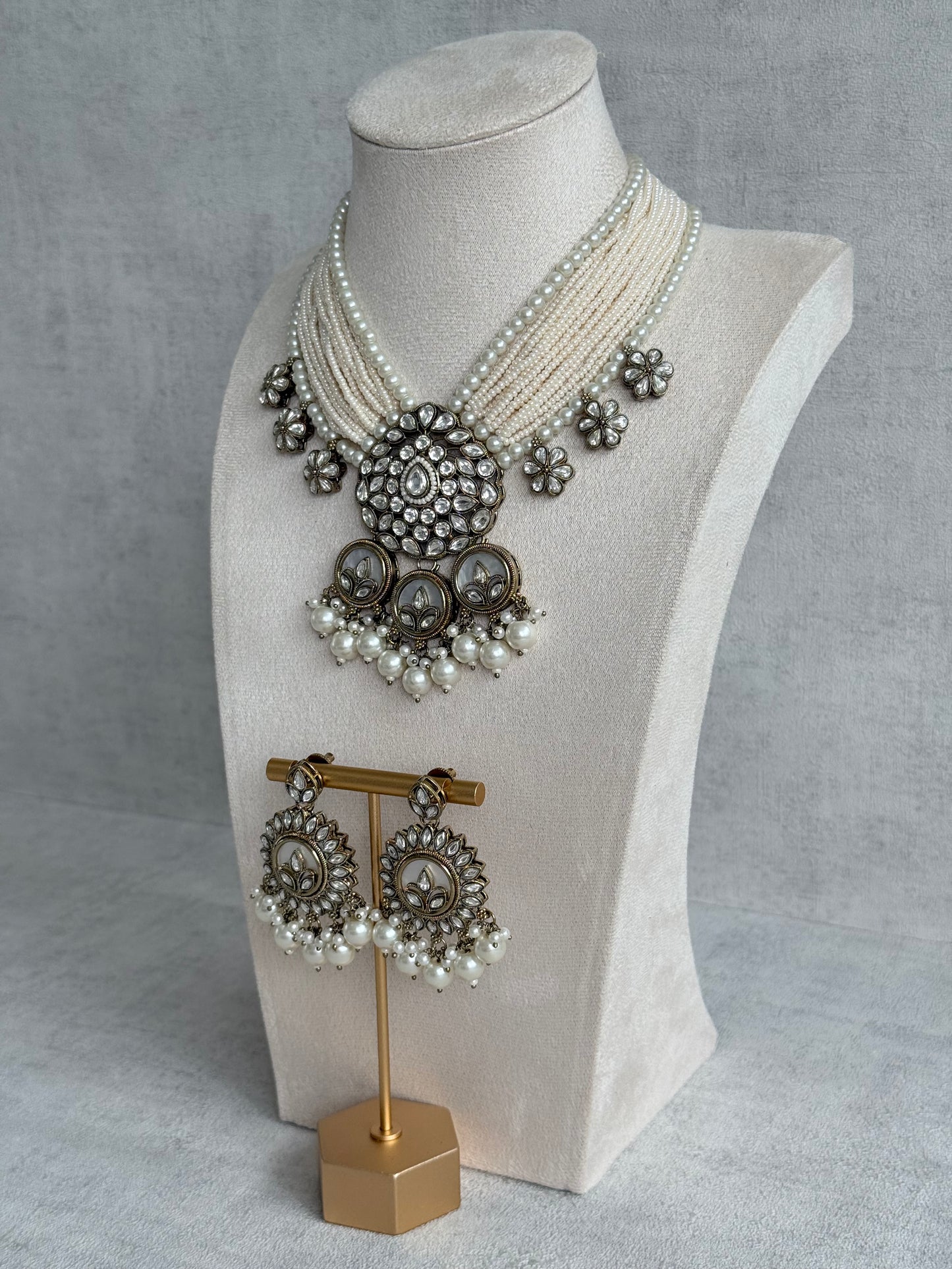 Ayura Designs Callie Set with Earrings – Ivory Pearl & Jadau Detailing