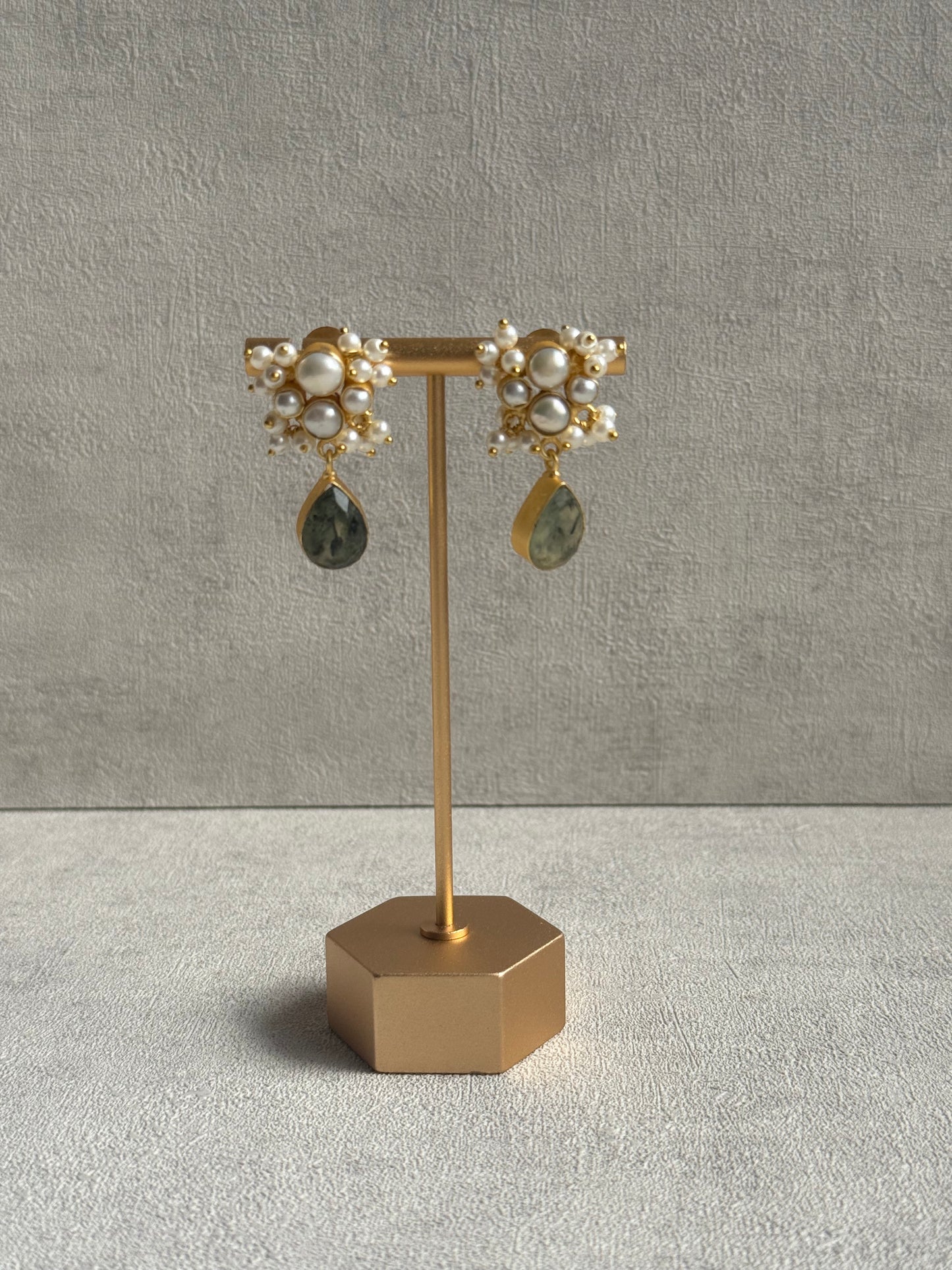 Ayura Designs Mireya Set with Earrings & Tikka – Pearls, Prehnite Drops & Antique Gold Finish