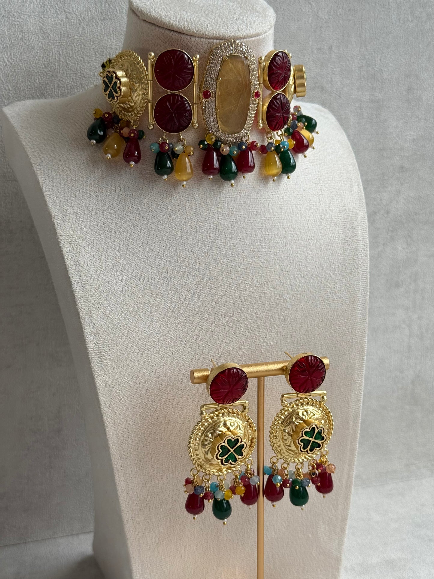 Ayura Designs Faizaan Choker Set with Earrings – Multicolour Stone Drops, Carved Ruby Details & Antique Gold Finish