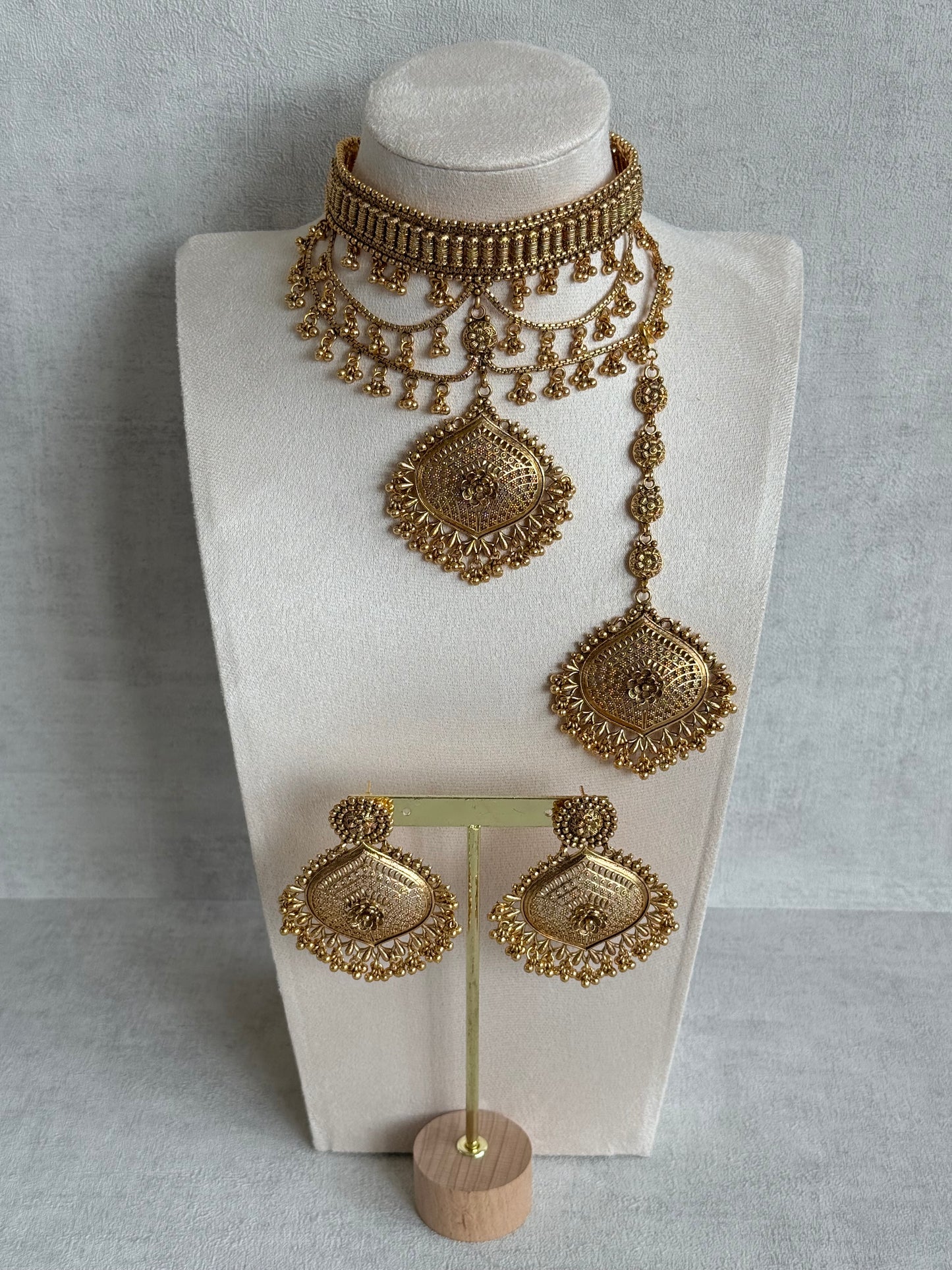 Ayura Designs Sahira Choker Set with Earrings & Tikka – Gold Engraved Choker with Floral Pendant & Ghungroo Detailing