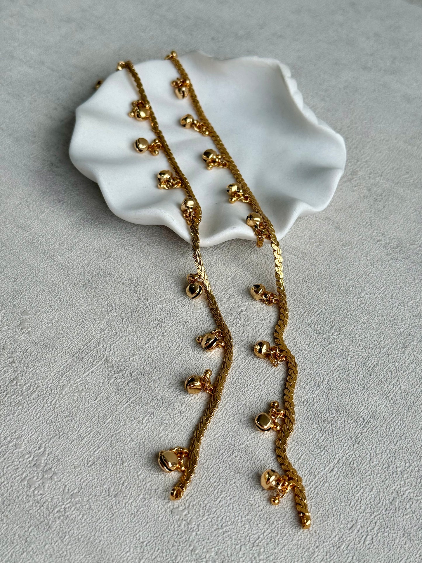 Ayura Designs Chameli Payals – Gold-Toned Anklets with Ghungroo Detailing