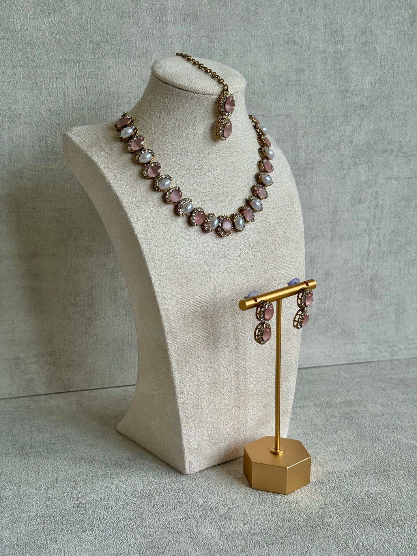 Ayura Designs Eira Set – Necklace, Earrings & Tikka with Blush Pink & Ivory Oval Stones in Antique Gold