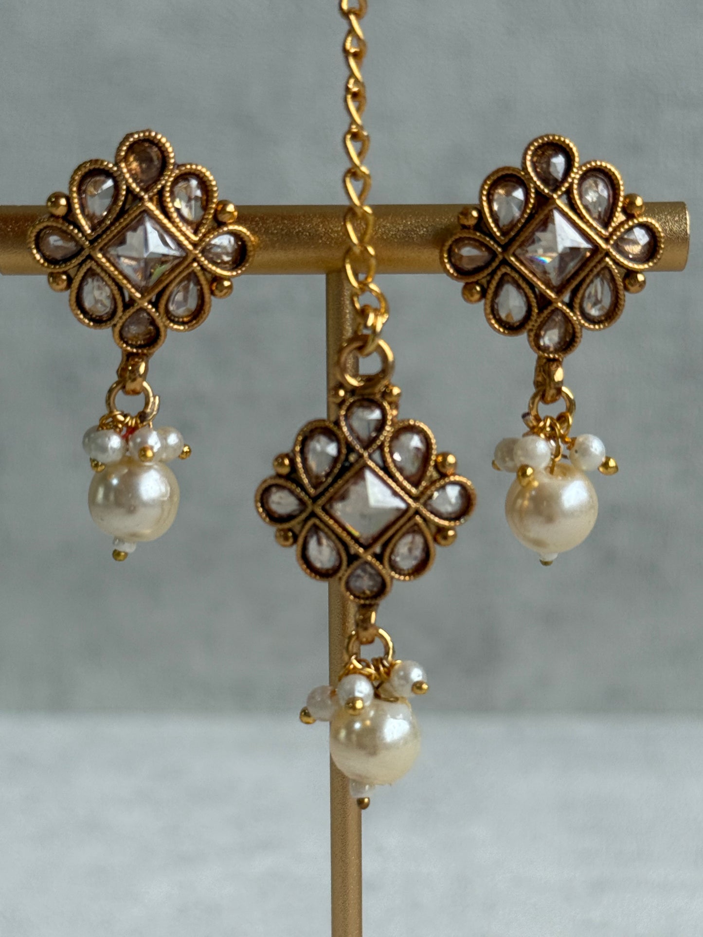 Ayura Designs Hima Set – Necklace, Earrings & Tikka with Mirror-Cut Stones, Pearl Drops & Polished Gold Finish
