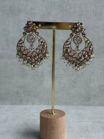 Ayura Designs Damini Tikka Set – Mirror-Cut Kundan Earrings & Tikka with Blush Pink Enamel and Pearl Detailing