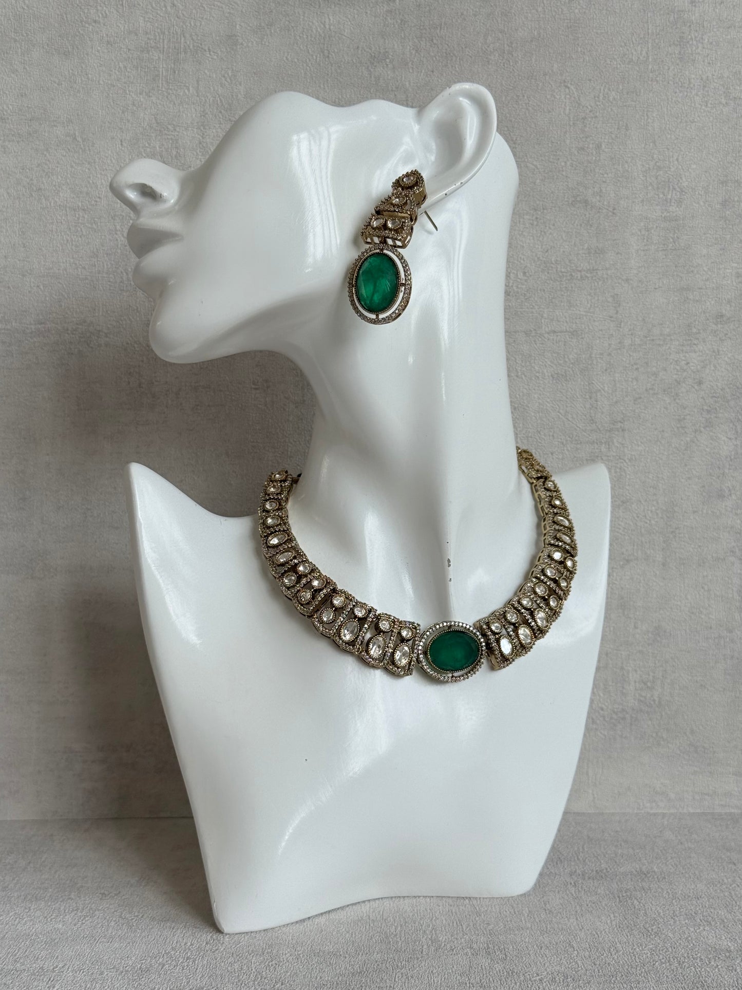 Ayura Designs Sadie Necklace Set with Earrings – Emerald Green Centre Stone, Moissanite Style Stones & Crystal Halo Detailing